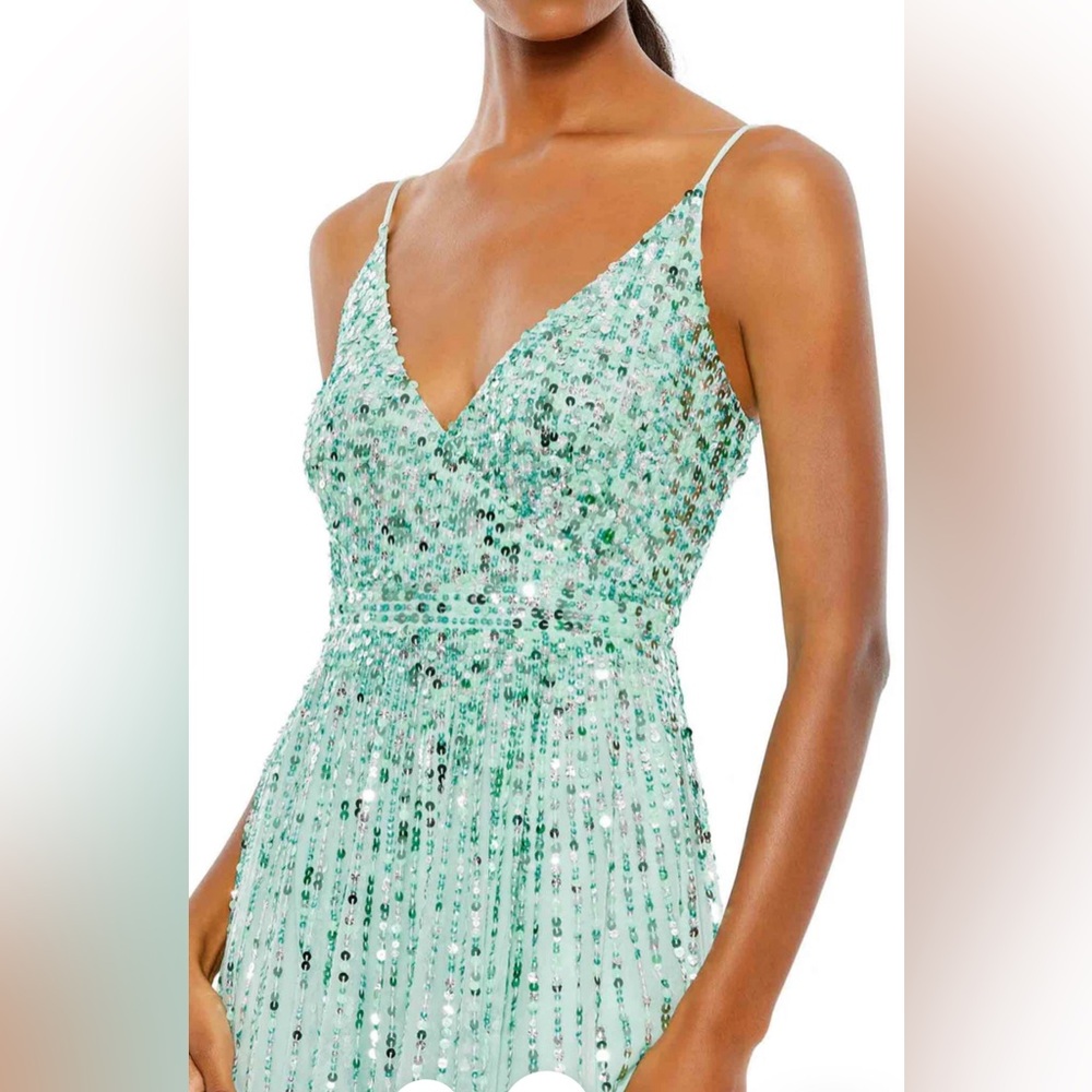 Sequined sleeveless wrap over A-line gown - Picture 3 of 3
